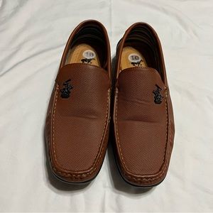 Beverly Hills polo club men’s loafers size 10 in brown